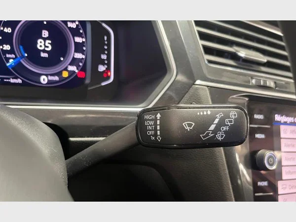 Volkswagen Tiguan Allspace (2022) — foto 8 van 29