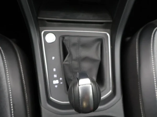Volkswagen Touran (2025) — foto 8 van 31