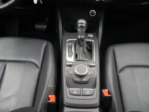 Audi Q2 (2019) — foto 20 van 29