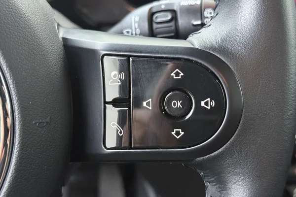 Mini Mini 5 Doors (F55 LCI II) (2021) — foto 6 van 16