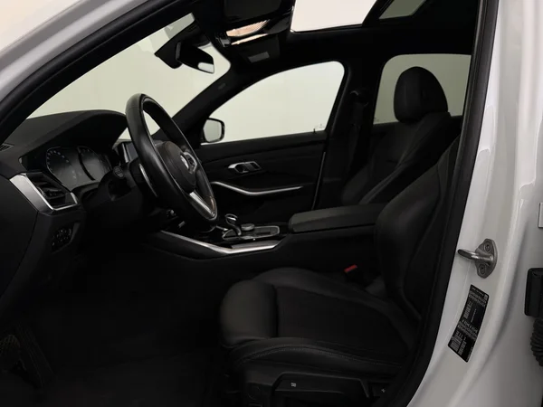 BMW 3-SERIE (2021) — foto 2 van 29