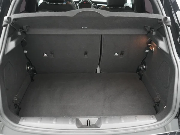MINI Mini 5 Doors (F55 LCI II) (2022) — foto 5 van 24
