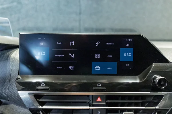 Citroën C4 (2022) — foto 20 van 35