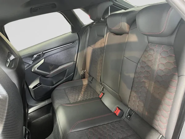 AUDI RS3 Sportback (2026) — foto 13 van 20