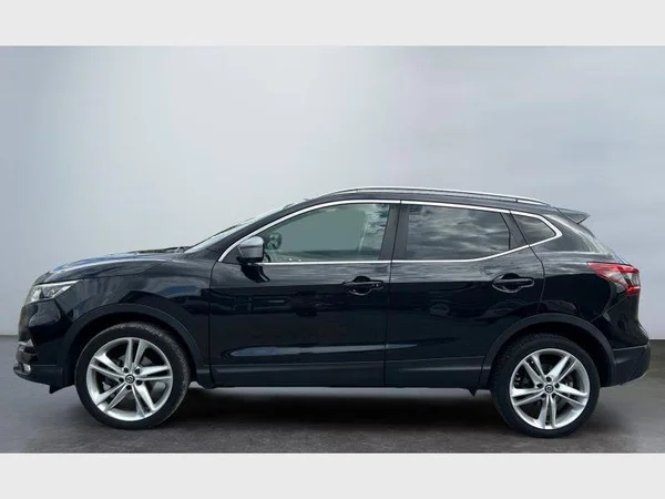Nissan QASHQAI (2020) — foto 27 van 29