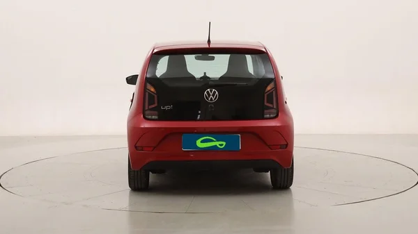 Volkswagen Up! (2022) — foto 18 van 23
