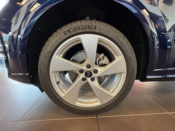 AUDI Q5 (2025) — foto 14 van 23