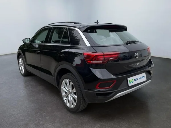 VOLKSWAGEN T-Roc (2023) — foto 21 van 25