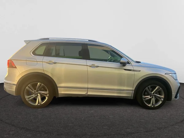 VOLKSWAGEN Tiguan Dsl (2023) — foto 3 van 20