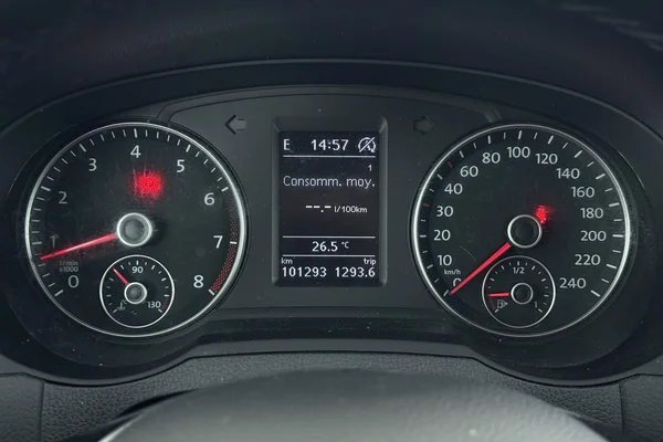 Volkswagen SHARAN (2018) — foto 15 van 42