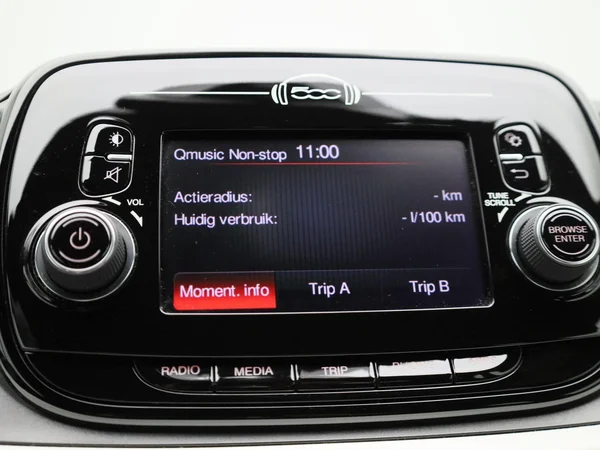 Fiat 500 (2021) — foto 11 van 36
