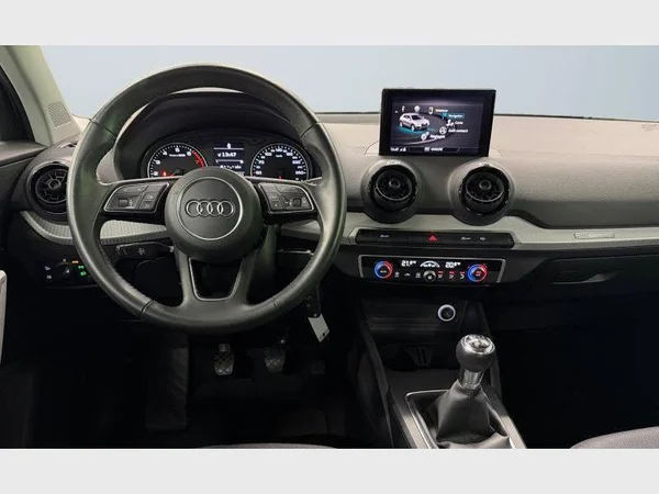 Audi Q2 (2018) — foto 3 van 25
