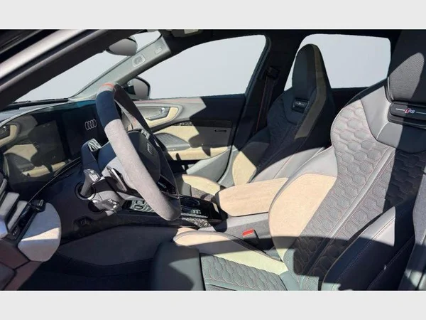 Audi RS 5 Avant PHEV (2026) — foto 5 van 27