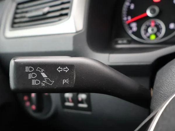 Volkswagen Caddy (2018) — foto 20 van 28