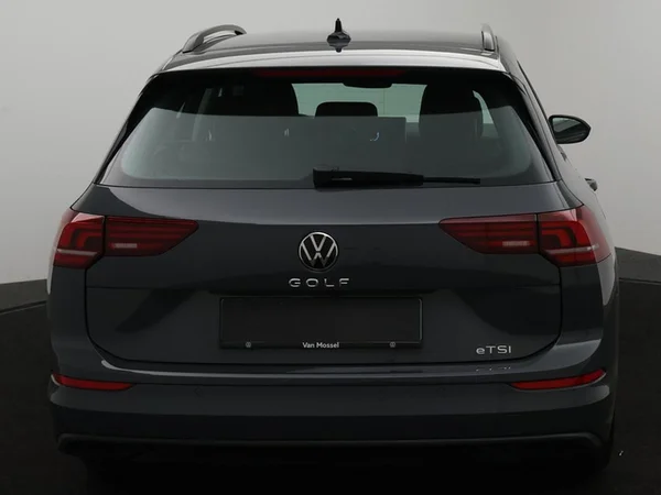 VOLKSWAGEN Golf VIII SW (2026) — foto 18 van 22