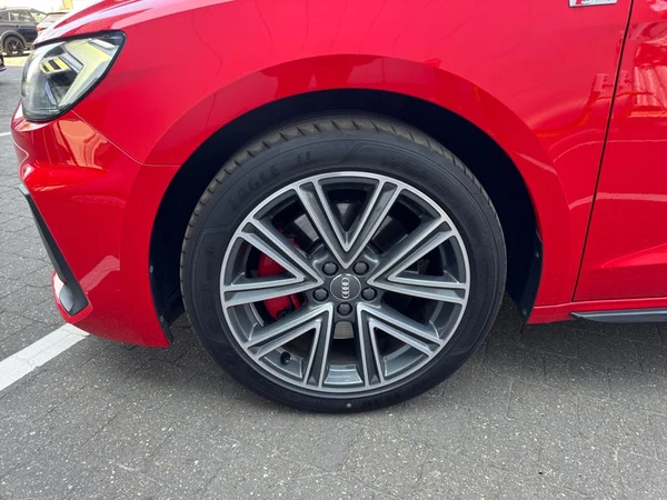 AUDI A1 Sportback (2019) — foto 16 van 24