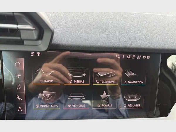 Audi A3 Sportback (2021) — foto 18 van 29
