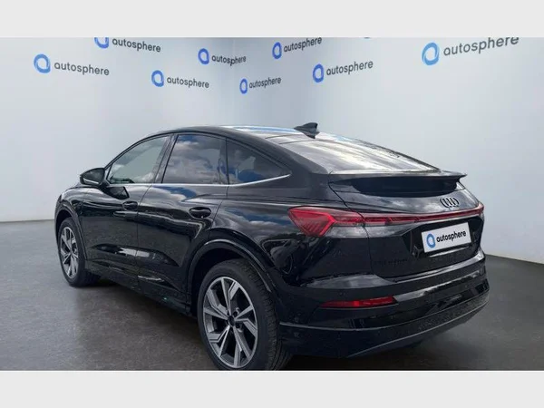 AUDI Q4 Sportback e-tron (2026) — foto 15 van 21