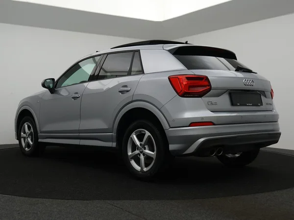 AUDI Q2 (2019) — foto 12 van 29