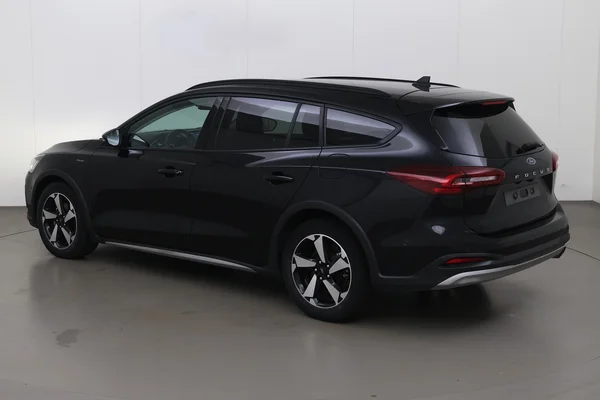 Ford Focus Clipper Active (2024) — foto 18 van 24