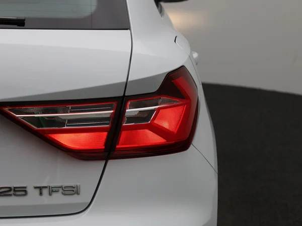 Audi A1 Sportback (2023) — foto 28 van 38
