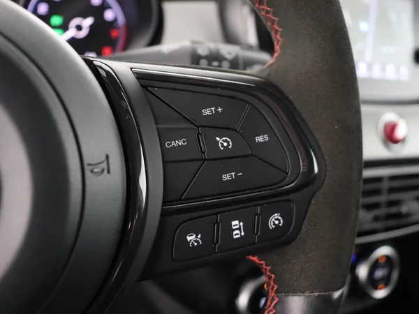 FIAT 500X (2024) — foto 9 van 28