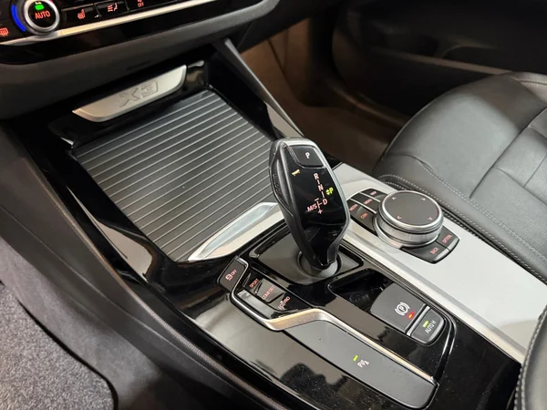 BMW X3 (2020) — foto 9 van 30