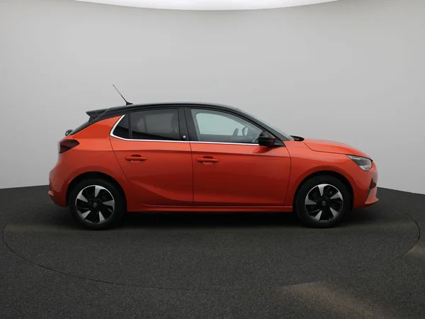 Opel Corsa-e (2023) — foto 32 van 35
