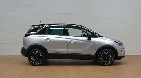 Opel Crossland (2023) — foto 22 van 25