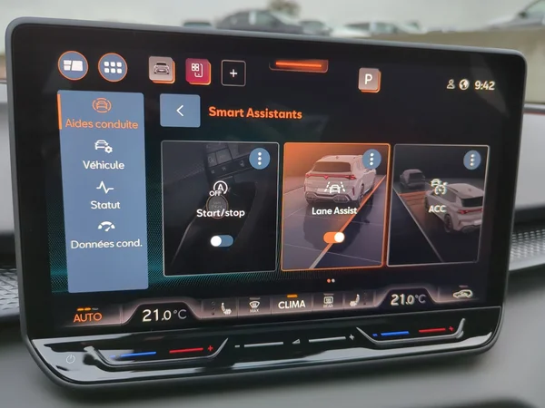 CUPRA Terramar (2024) — foto 22 van 35