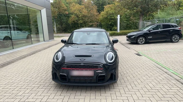 MINI Cooper (2024) — foto 6 van 13