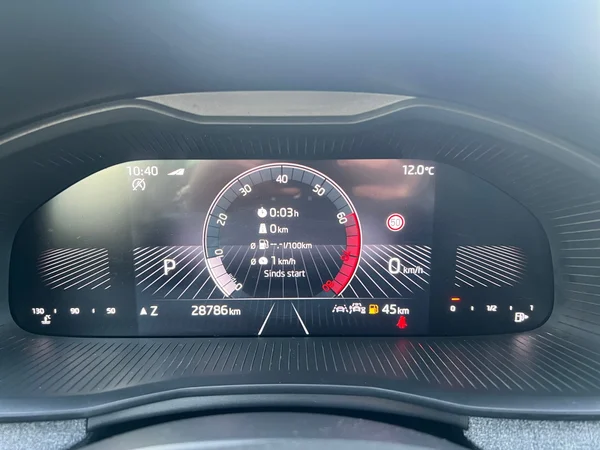 SKODA Kamiq (2025) — foto 8 van 24