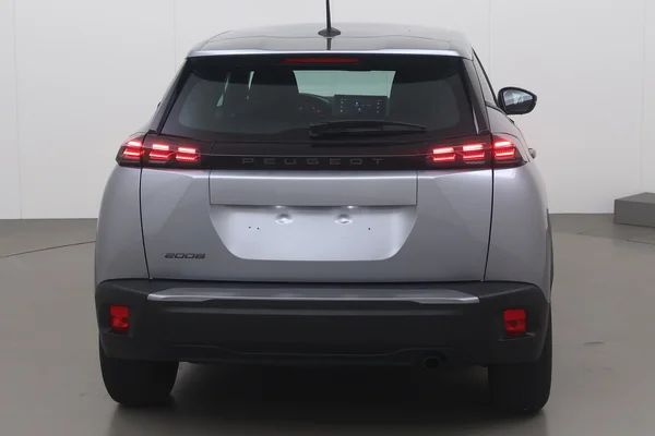 Peugeot 2008 (2025) — foto 11 van 16