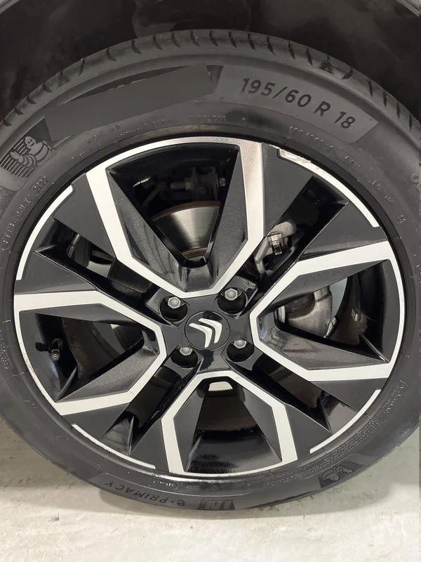 Citroen E-C4 X (2023) — foto 33 van 50