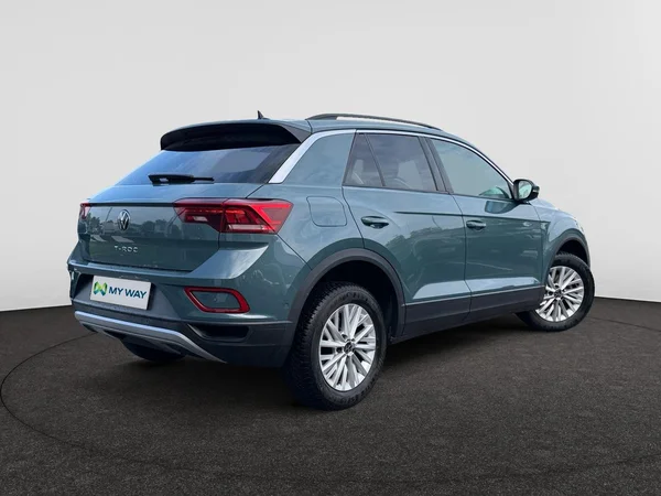 VOLKSWAGEN T-Roc (2022) — foto 22 van 24