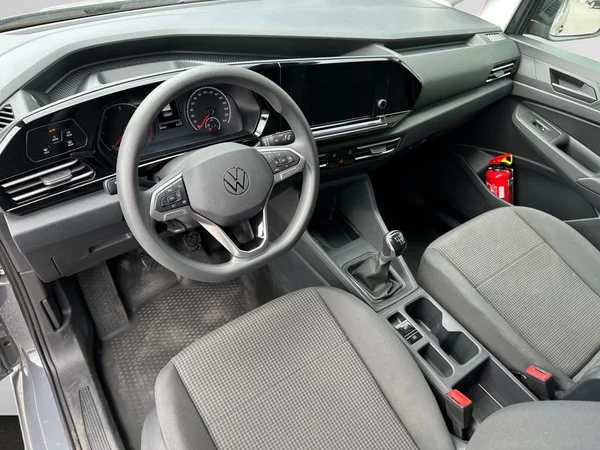 VOLKSWAGEN Caddy Van (2024) — foto 15 van 19
