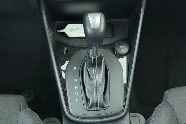 Ford Fiesta (2022) — foto 4 van 17