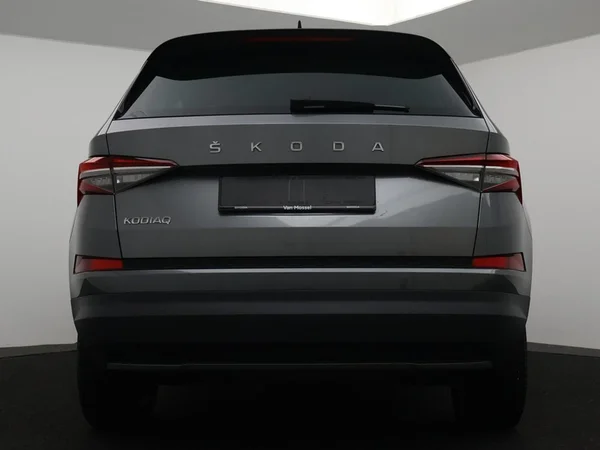 SKODA Kodiaq (2022) — foto 27 van 32