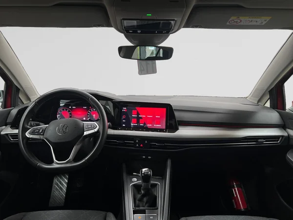 VOLKSWAGEN Golf VIII (2023) — foto 17 van 20