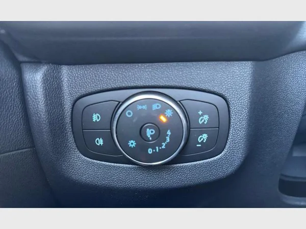 Ford Tourneo Courier (2025) — foto 5 van 29