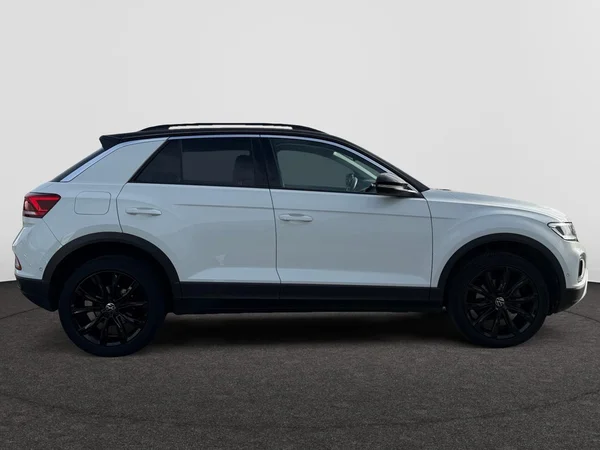 VOLKSWAGEN T-Roc (2023) — foto 23 van 24