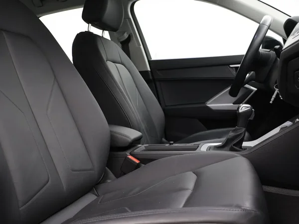 Audi Q3 (2023) — foto 15 van 29