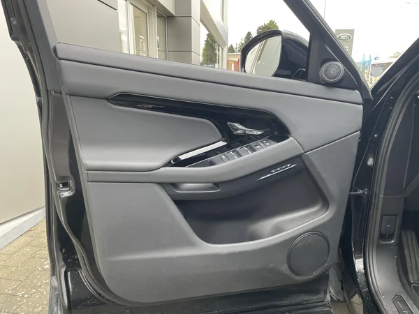 Land Rover Range Rover Evoque (2024) — foto 14 van 28