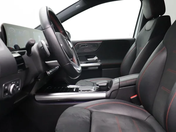 Mercedes-Benz B-Klasse (2021) — foto 7 van 24