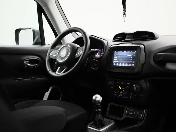 Jeep Renegade (2020) — foto 26 van 39