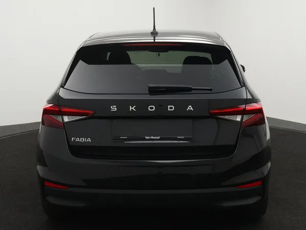 SKODA Fabia (2025) — foto 18 van 23
