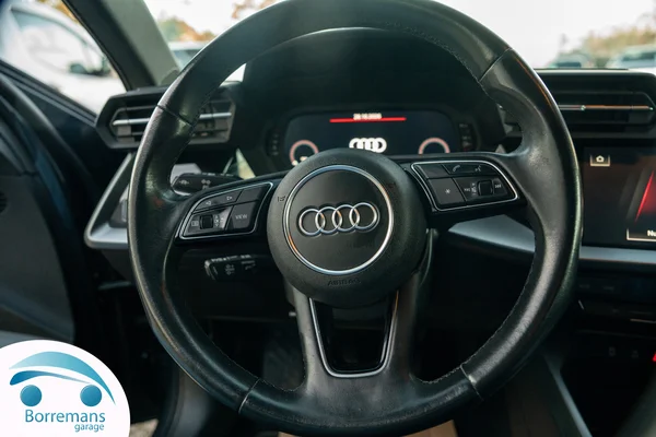 Audi A3 (2023) — foto 28 van 47