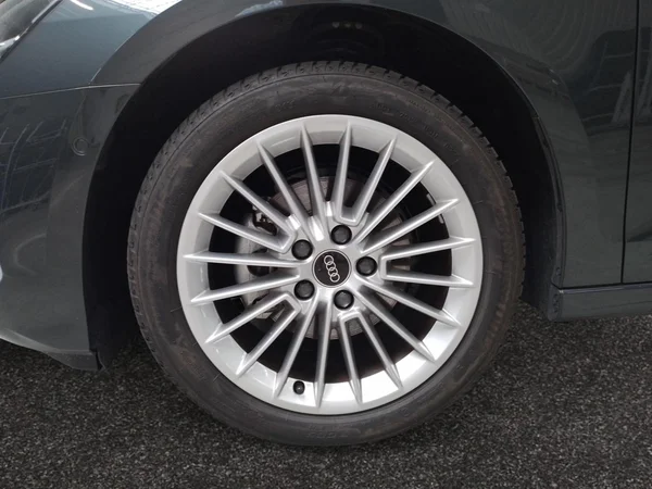 AUDI A3 Sportback (2023) — foto 15 van 22