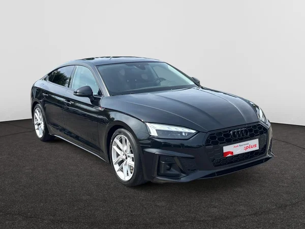 AUDI A5 Sportback (2023) — foto 17 van 21