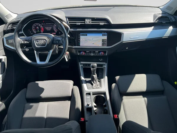 AUDI Q3 Sportback (2020) — foto 15 van 18